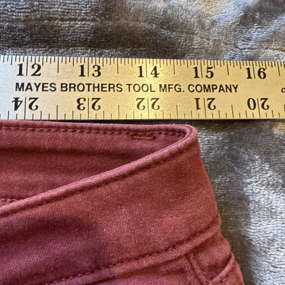 Michael Kors Skinny Stretch Jeans Womens Sz 10p Mid Rise Burgundy Red Denim - Picture 2 of 10